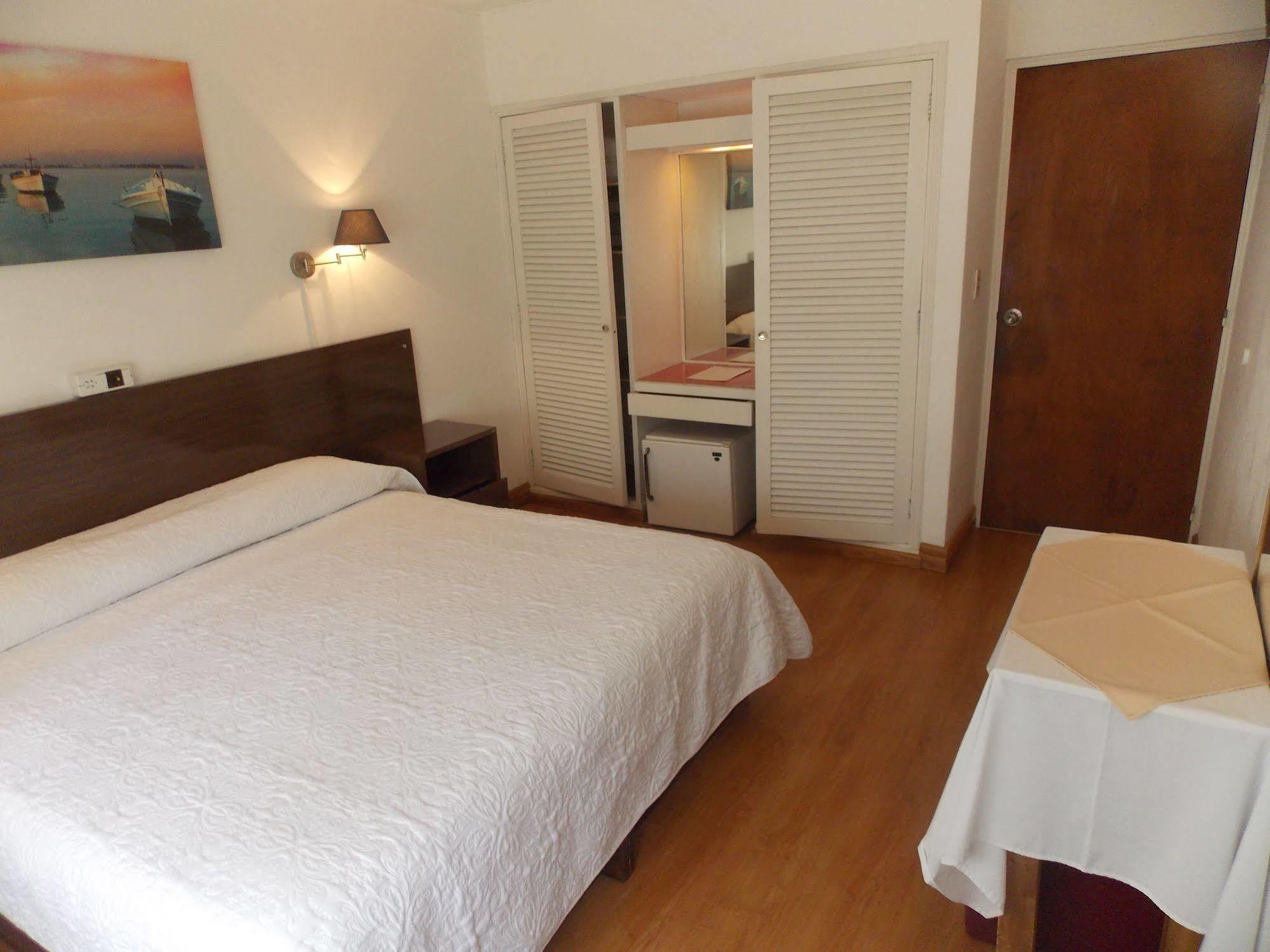 Bonne Etoile Hotel Пунта дел Есте Екстериор снимка